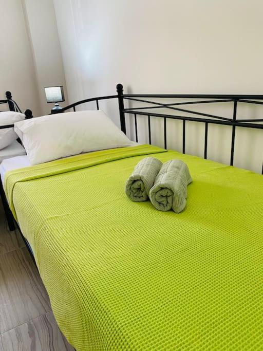 Modern 2Br Near Centre -5Min Wlk Apartment Patras Exterior photo
